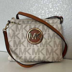 Michael Kors Crossbody Purse